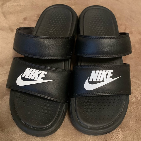 red nike slides with two straps